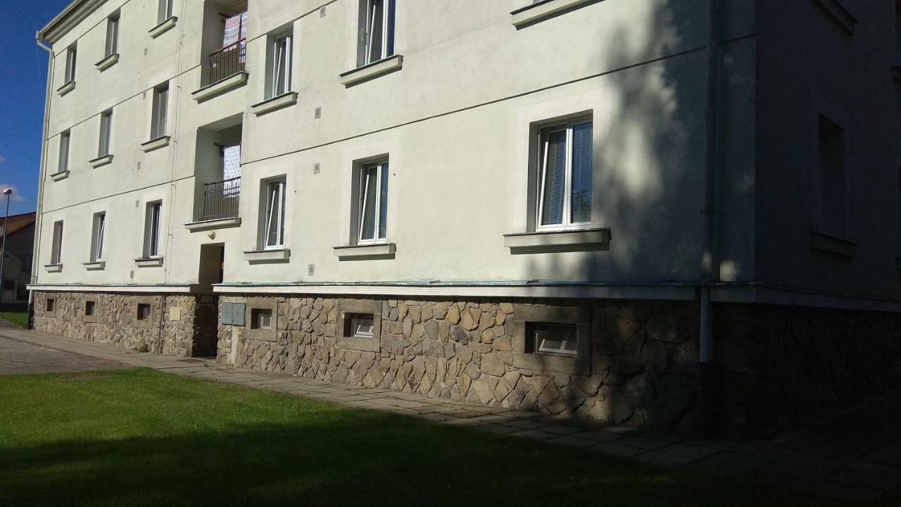 Apartmanovy Byt Trebon Exterior foto