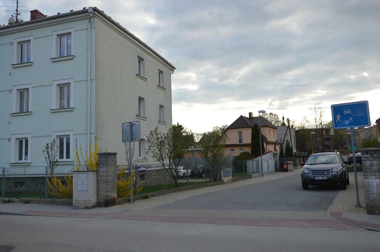 Apartmanovy Byt Trebon Exterior foto