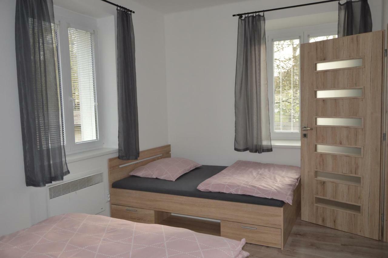 Apartmanovy Byt Trebon Exterior foto